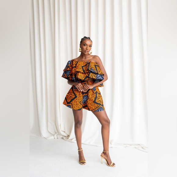 Ofuure Cotton African Print Ruffle Sleeve Crop Top and Short Set Sz. 3X - Picture 2 of 16